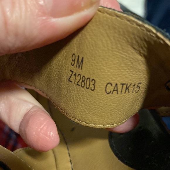 BOC, size 9, brand new, leather, wedge sandal. Very comfortable. Great neutral. - Picture 4 of 5